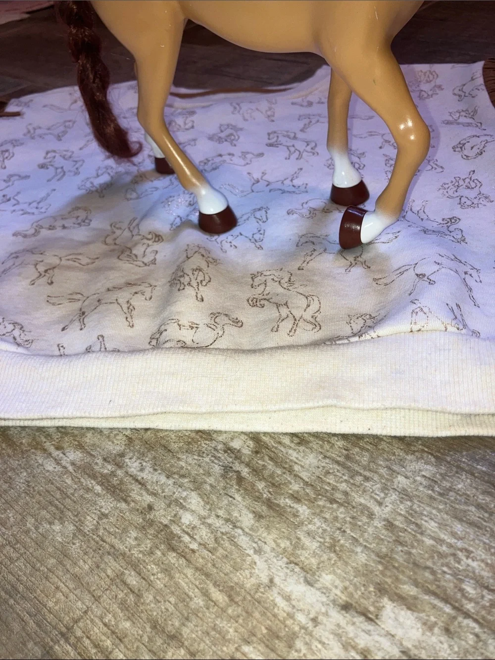 2018 Mattel Doll Horse Accessory 9x11